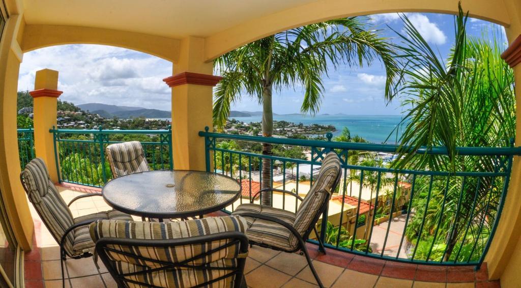 Two Bedroom Ocean View Apartment