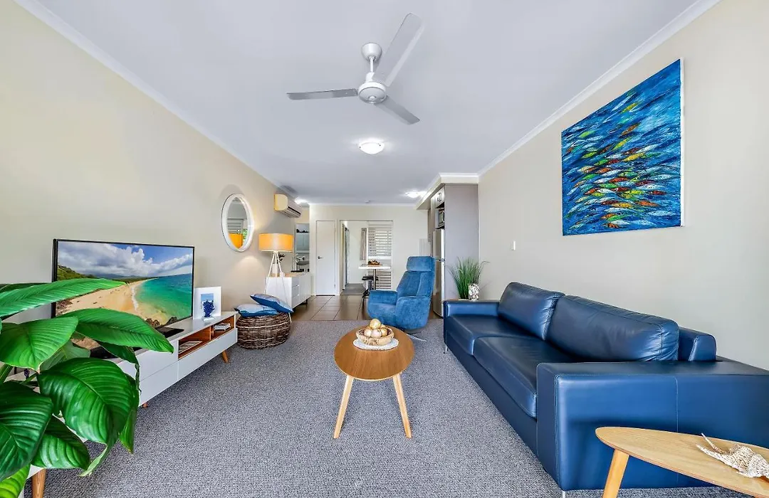 Alpha 8 On Waterson - Airlie Beach-1