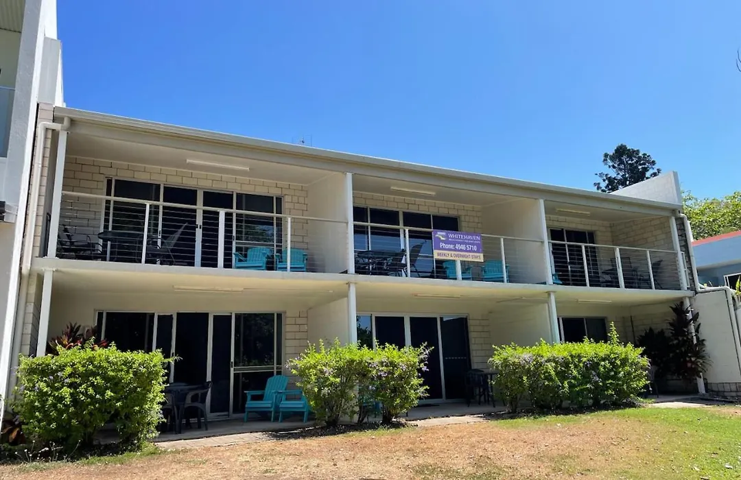 Whitehaven Beachfront Holiday Units-1