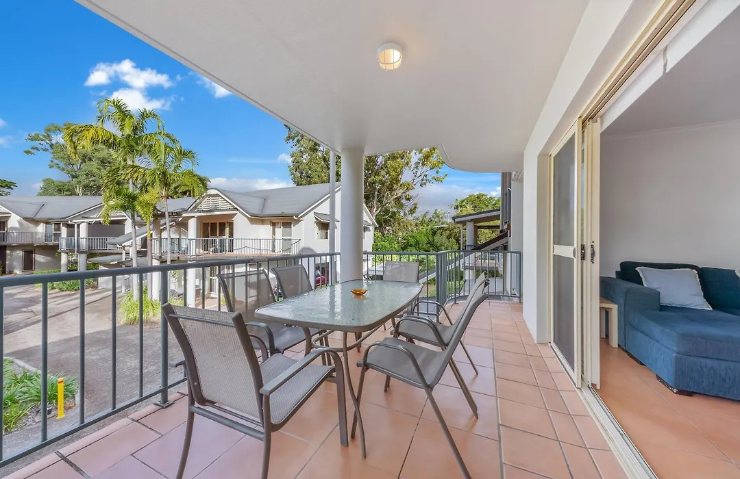 Beach Court - Airlie Beach-1