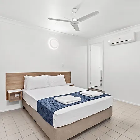 Beach Plaza Accommodation-3