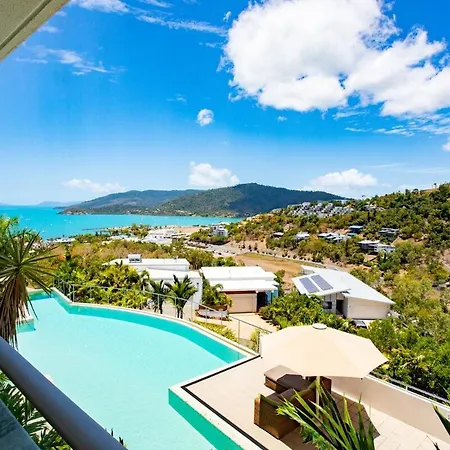 Seaviews At Searene, Spacious, Pool & Free Wifi-2