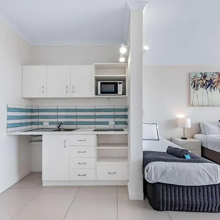 Central Ocean View Studio 27A Kids Stay Free-3