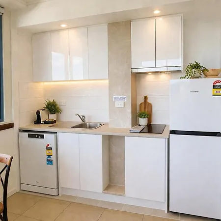 Airliedise No Hills 5Min Walk 2 Port Of Airlie Ferry Terminal Wifi Kitchen-2
