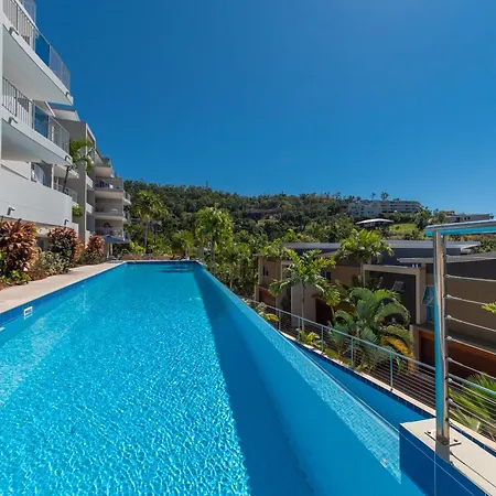 Azure Sea, Oceanviews, Wifi, 2 Pools + Gym-3