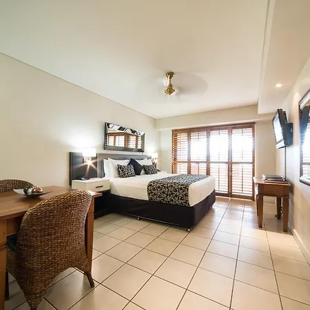 Portside Whitsunday Luxury Holiday Apartments-3