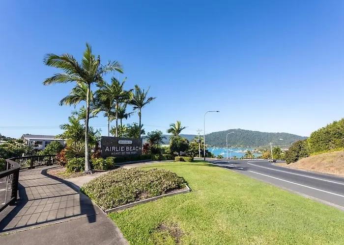 Airlie Sun & Sand Motel Accommodation #4 Airlie Beach