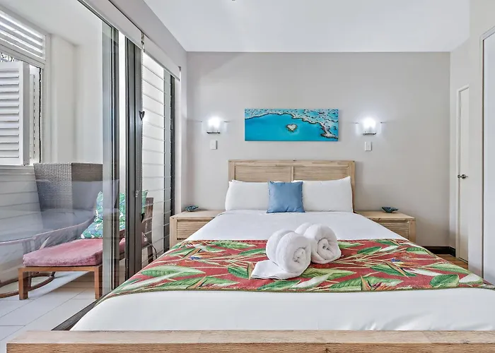 Seas The Day At The Marina Apartment Airlie Beach