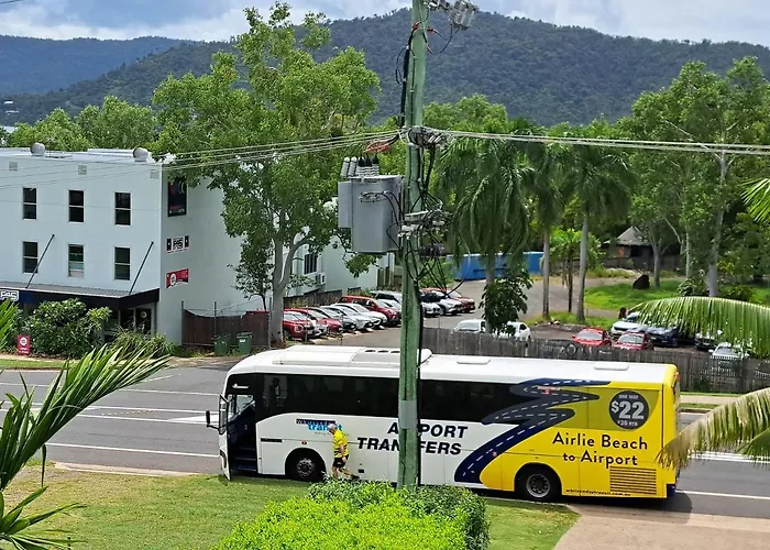 Watersons At Airlie Central Apartments Airlie Beach