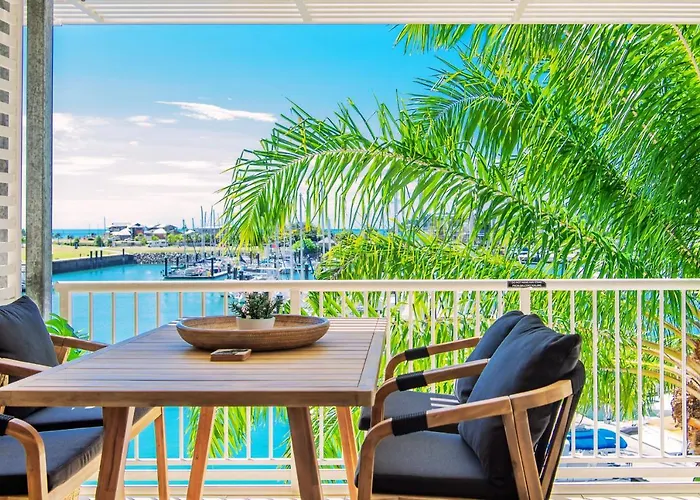 Airlie Marina Views Escape Apartment Airlie Beach