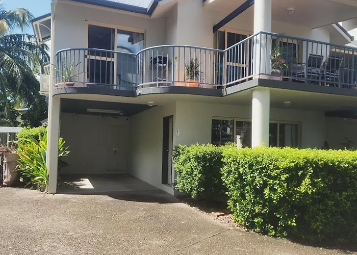 La Villa 21 Days Prior Notice For Bookings With Pets Contact Host Airlie Beach