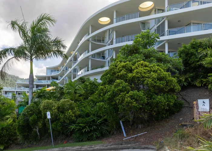 Seaview Serenity Whitsundays Airlie Beach