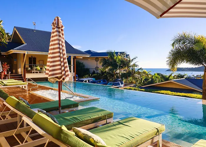 Affordable Seaview Getaway Apartment Airlie Beach