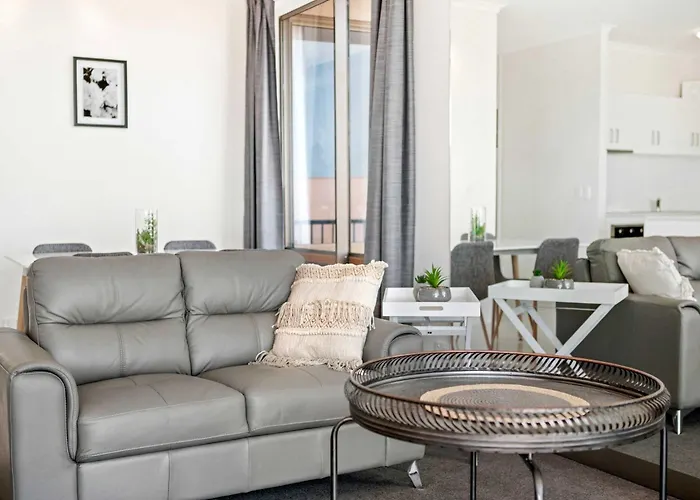 Ocean View Apartment 27 Kids Stay Free Airlie Beach