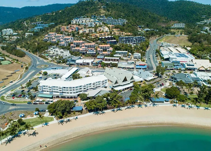Ocean View 16A Studio Pool & Spa Wi-Fi Kids Stay Free Airlie Beach