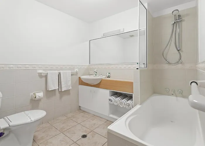 Airlie Hasta Manana Apartment Airlie Beach